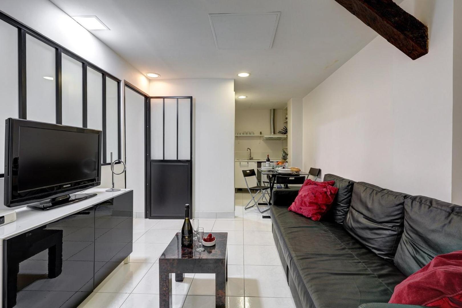 373 Suzanne - Superbe A Appartement Paris